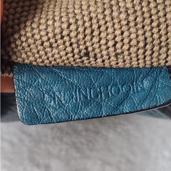 Burberry Ashby hobo bag - Picture 15 of 15